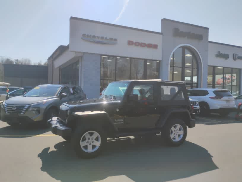 2016 Jeep Wrangler Sport's photo