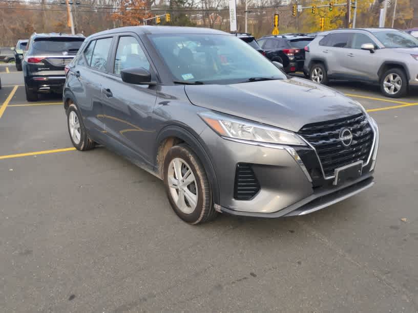 2022 Nissan Kicks S