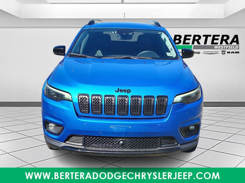 Certified 2023 Jeep Cherokee Altitude Lux SUV