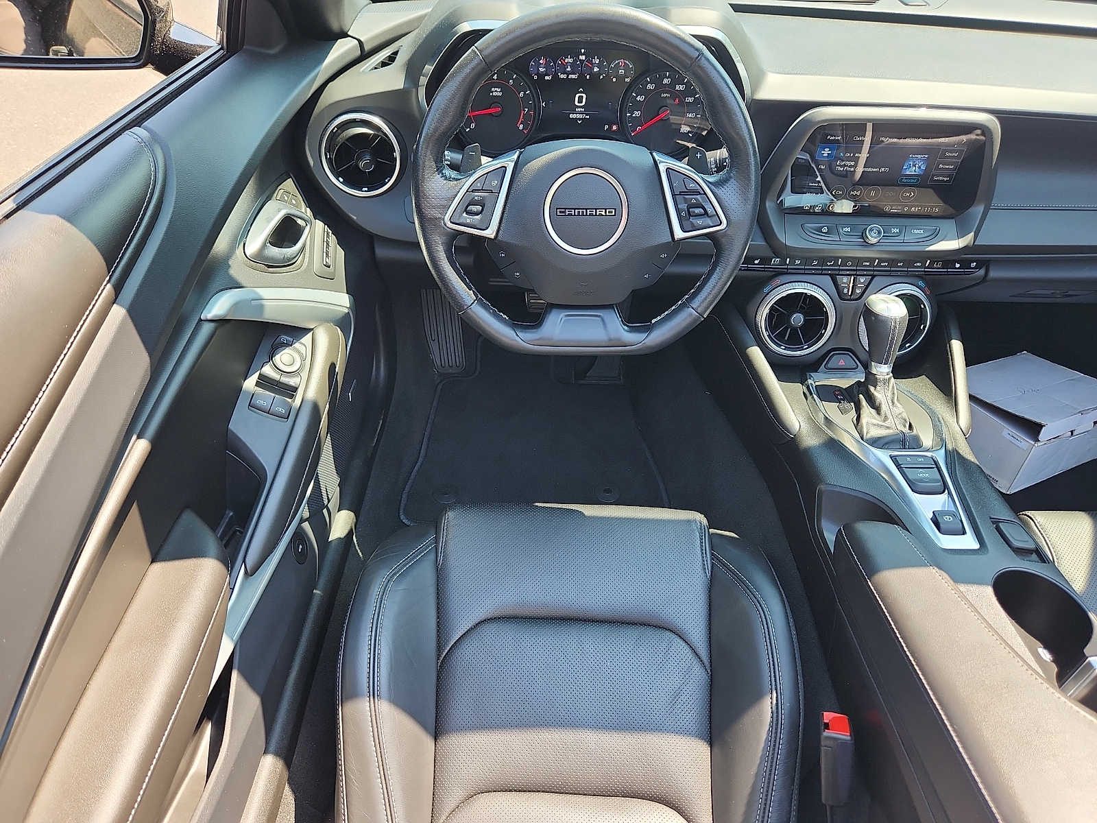 2024 Chevrolet Camaro 3LT - Photo 11