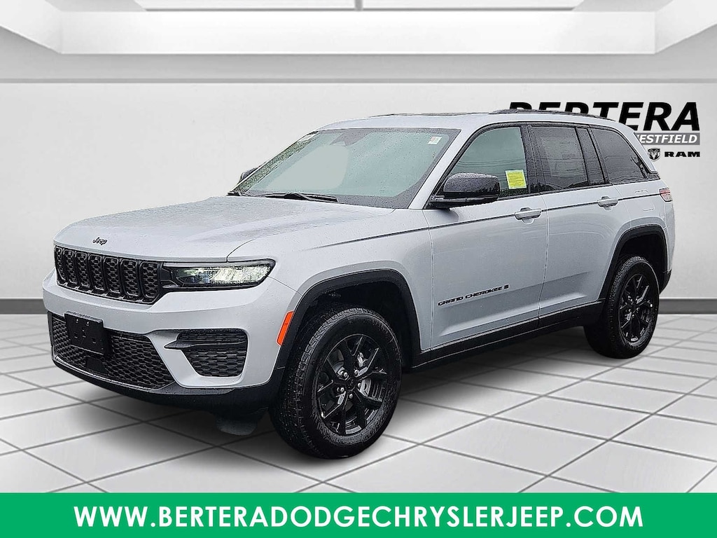 New 2025 Jeep Grand Cherokee ALTITUDE X 4X4 Sport Utility