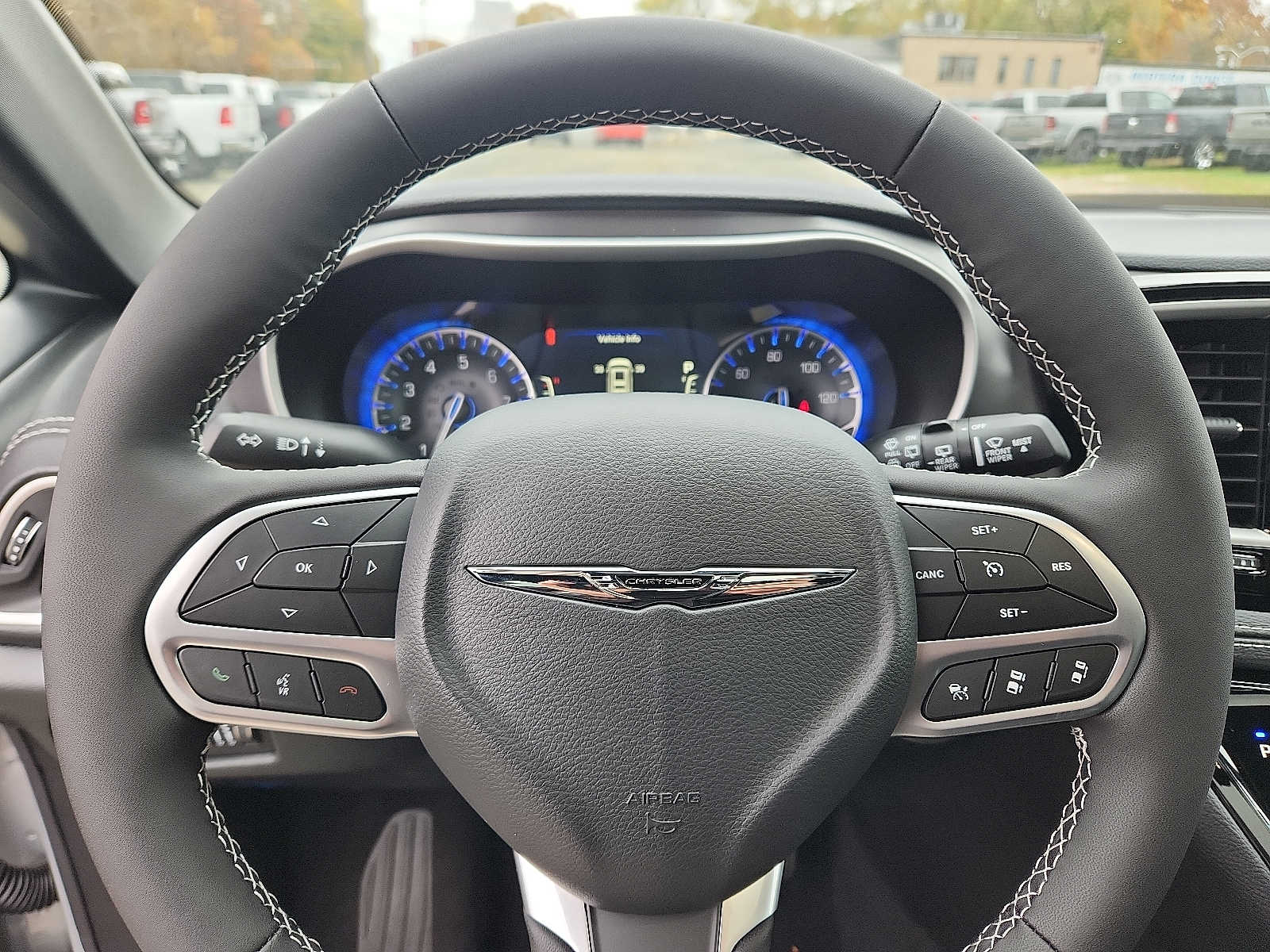 2026 Chrysler Pacifica Select - Photo 15