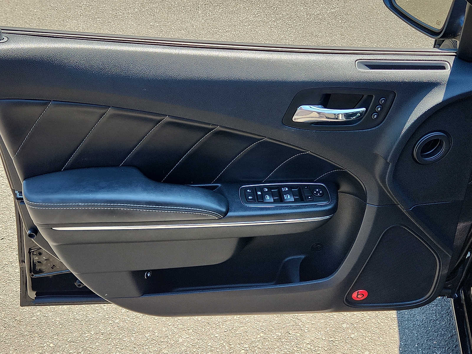 2014 Dodge Charger R/T - Photo 12