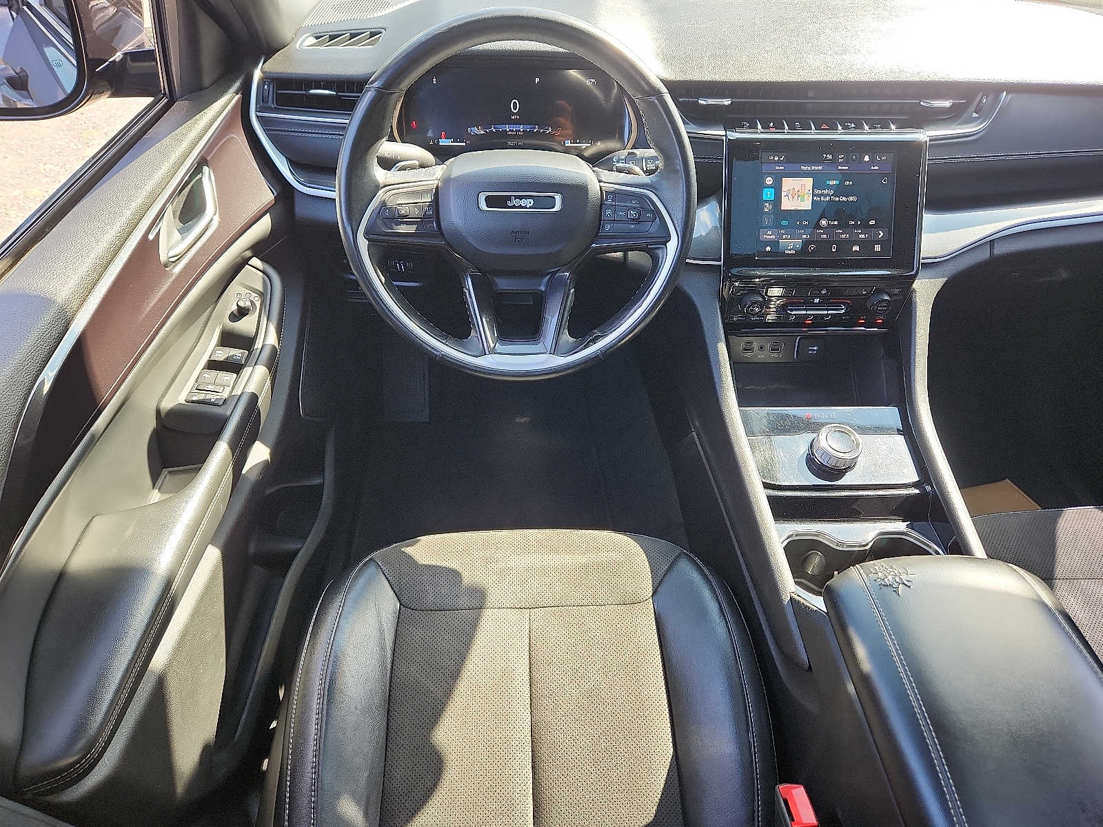 2022 Jeep Grand Cherokee Altitude - Photo 11