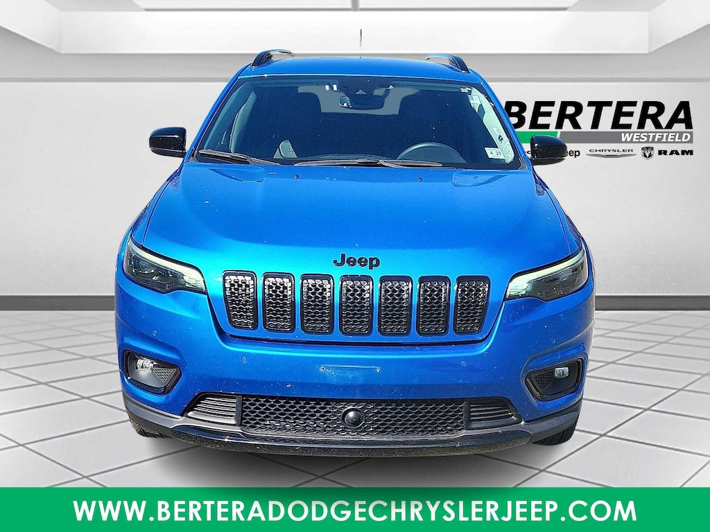 Certified 2023 Jeep Cherokee Altitude Lux SUV