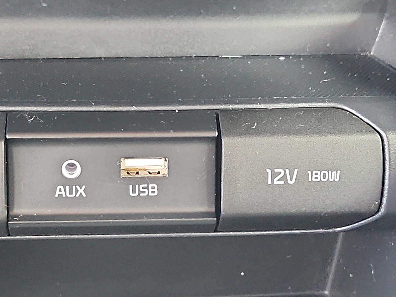 2020 Kia Rio 5-Door S - Photo 21
