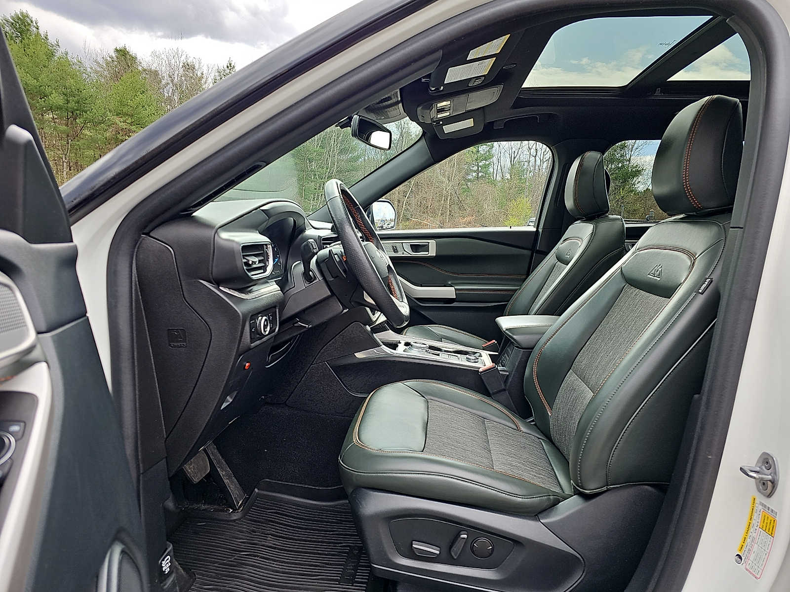2023 Ford Explorer TIMBERLINE - Photo 15