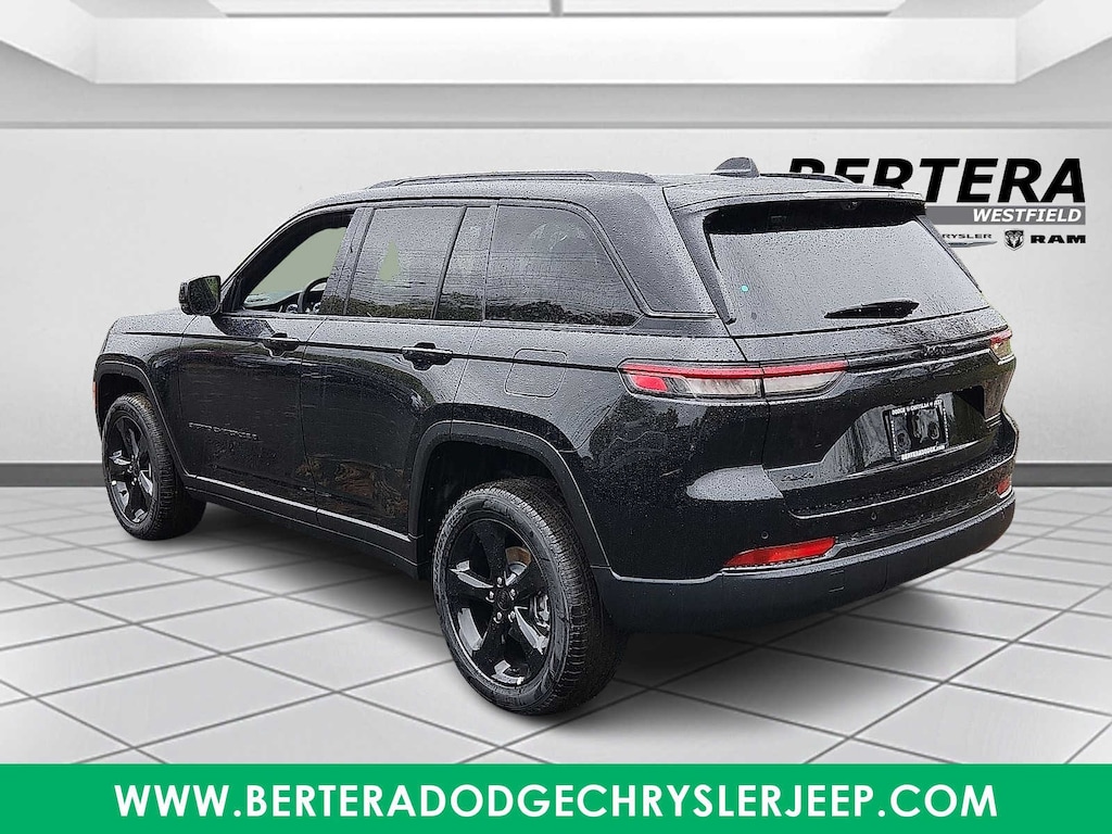 New 2025 Jeep Grand Cherokee LIMITED 4X4 Sport Utility