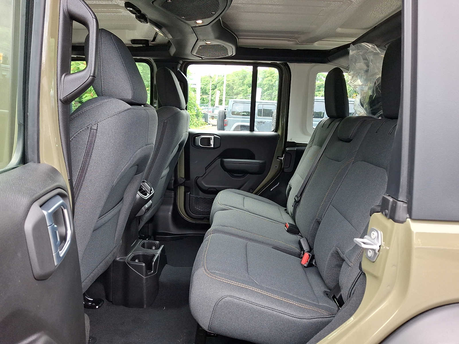 2026 Jeep Wrangler 4-Door Sport - Photo 6