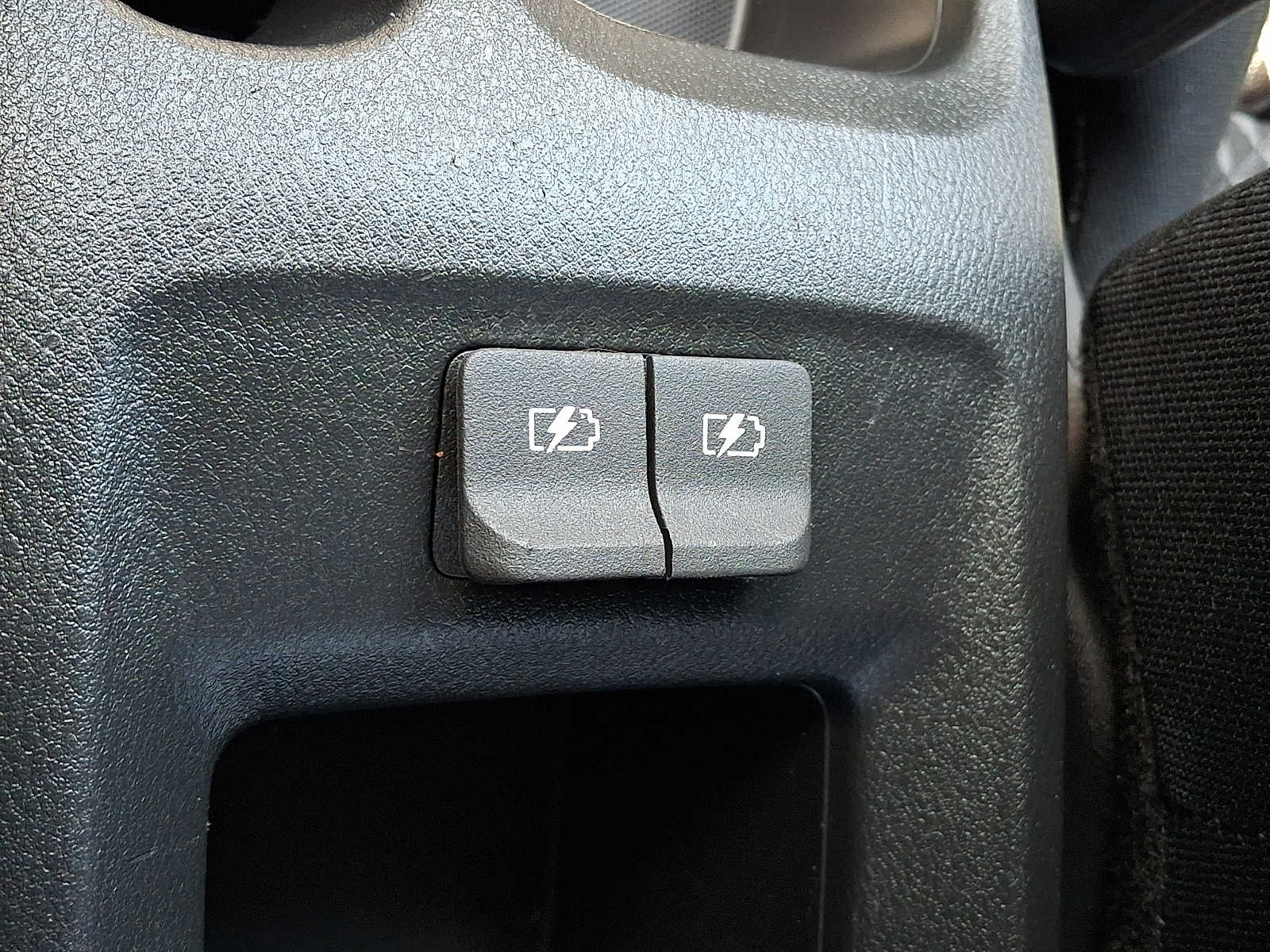 2024 Nissan Versa Sedan S - Photo 24