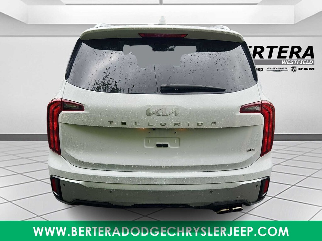 Used 2025 Kia Telluride S SUV