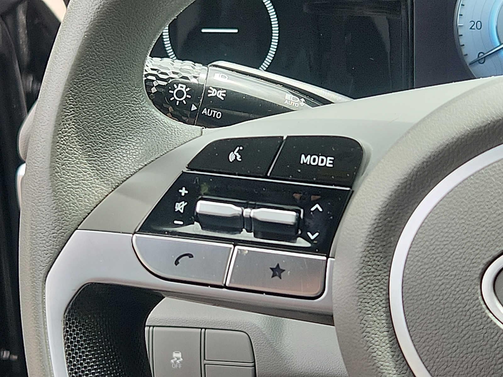 2024 Hyundai Elantra SEL - Photo 20
