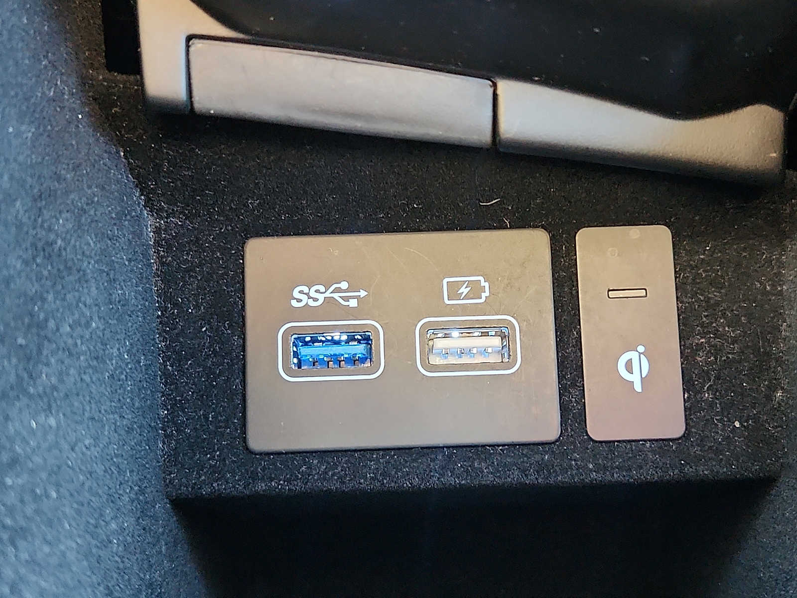 2025 GENESIS GV70 Standard - Photo 26