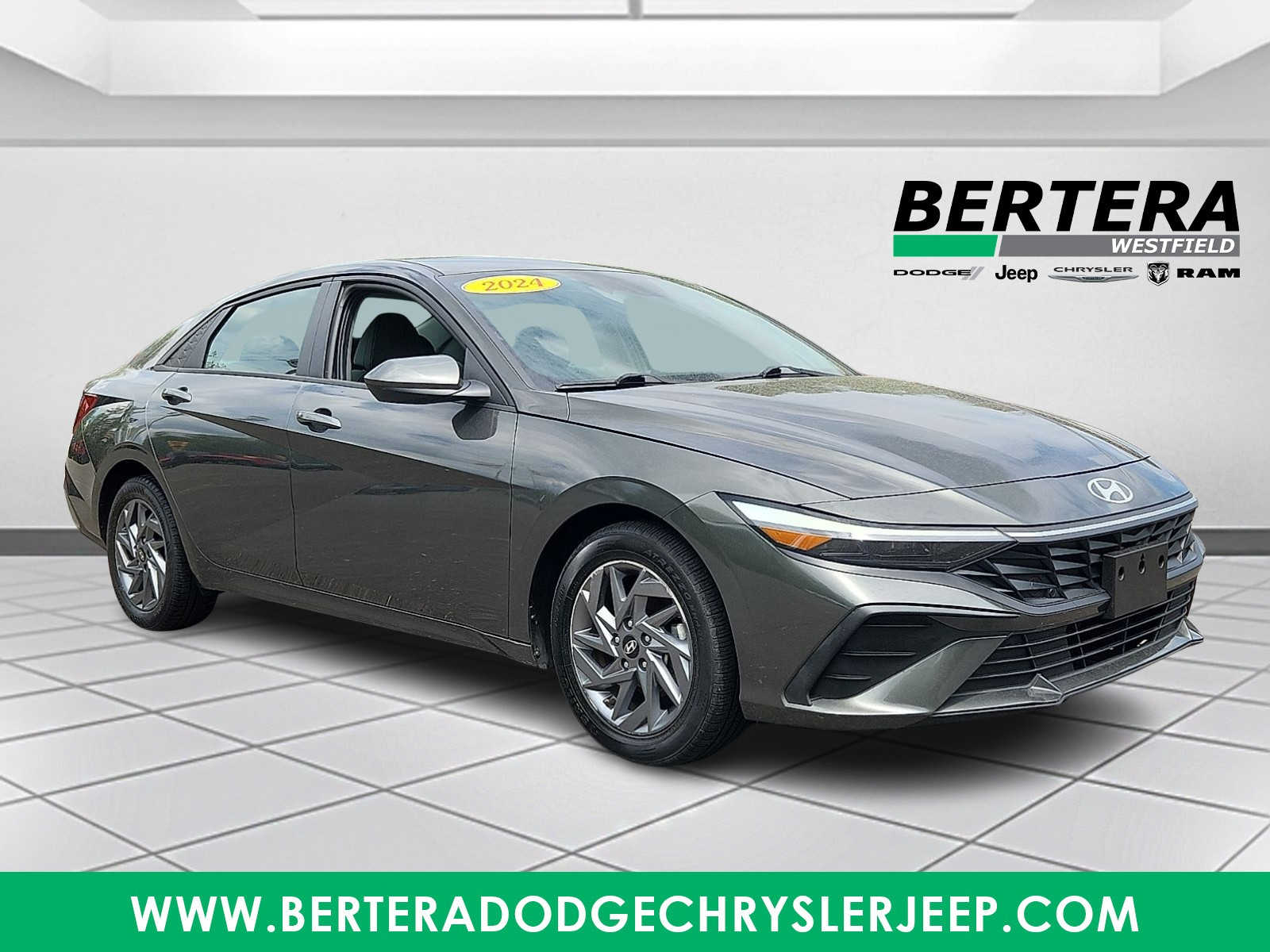 2024 Hyundai Elantra 2.0 SEL IVT's photo