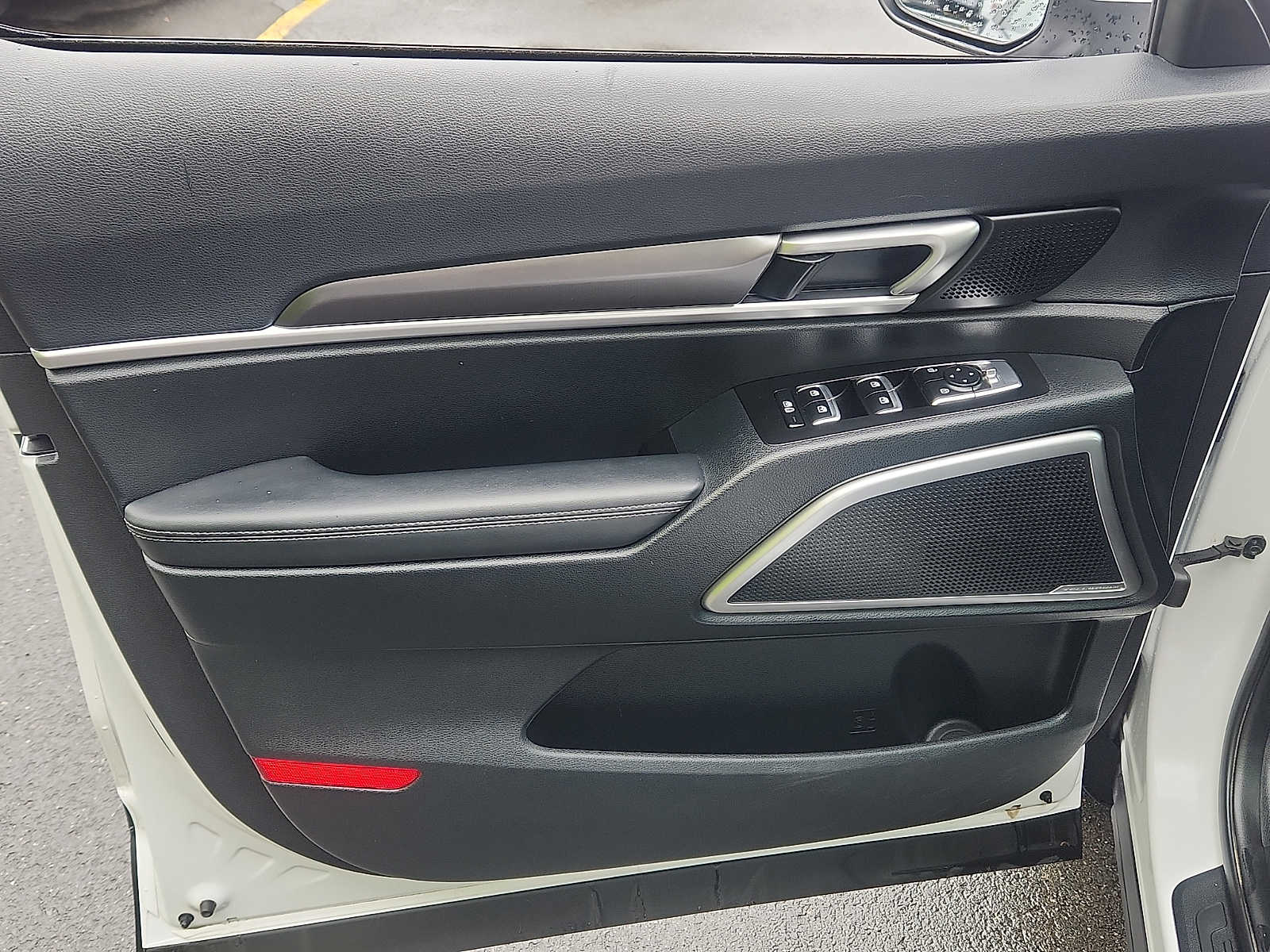 2025 Kia Telluride S - Photo 12