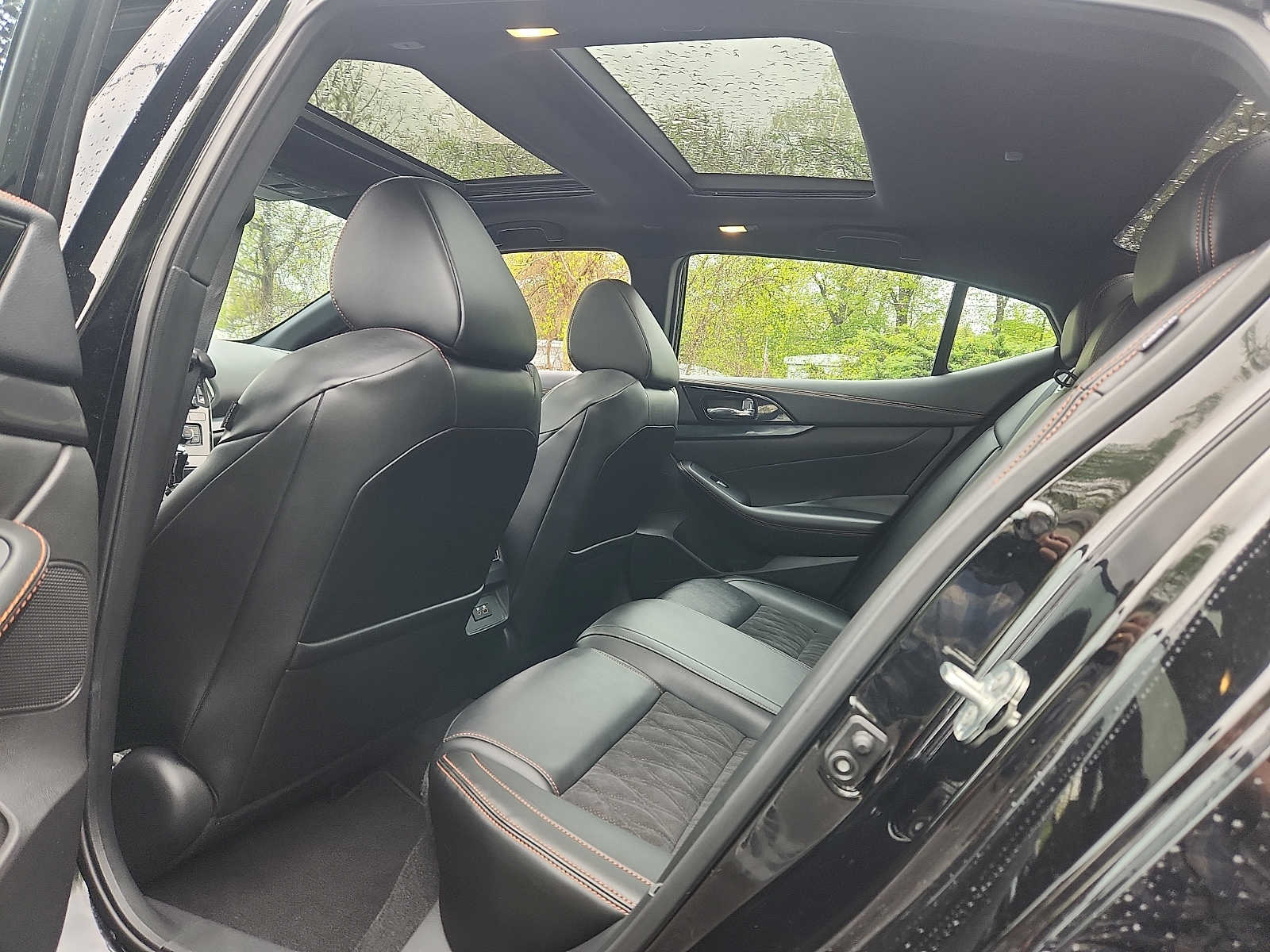 2023 Nissan Maxima SR - Photo 10