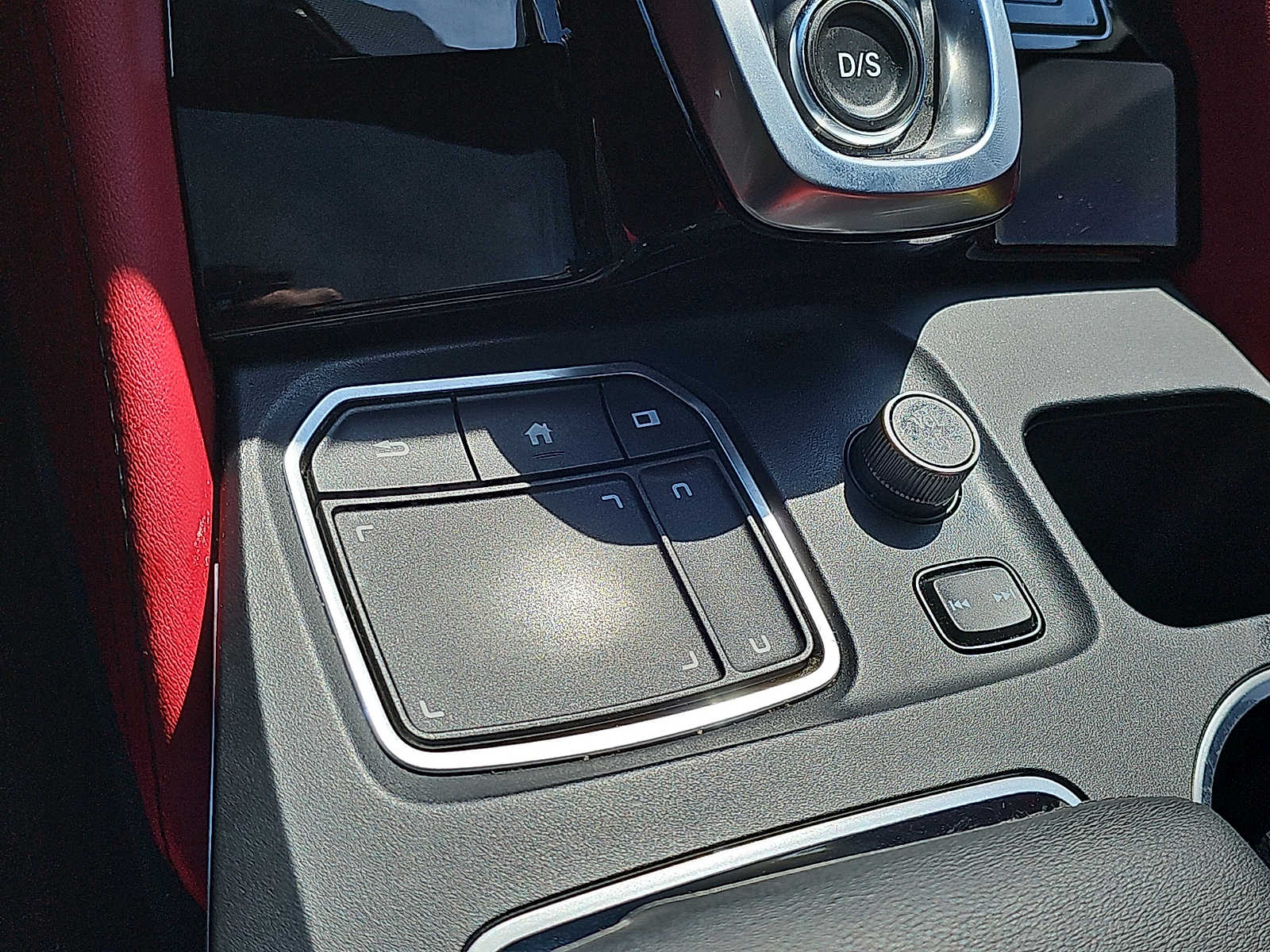 2025 Acura MDX A-Spec Package - Photo 26