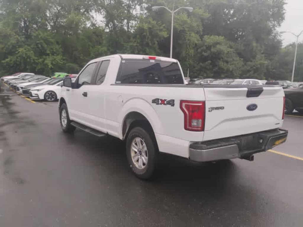 Used 2015 Ford F-150 XL 4WD SuperCab 145 Truck SuperCab Styleside