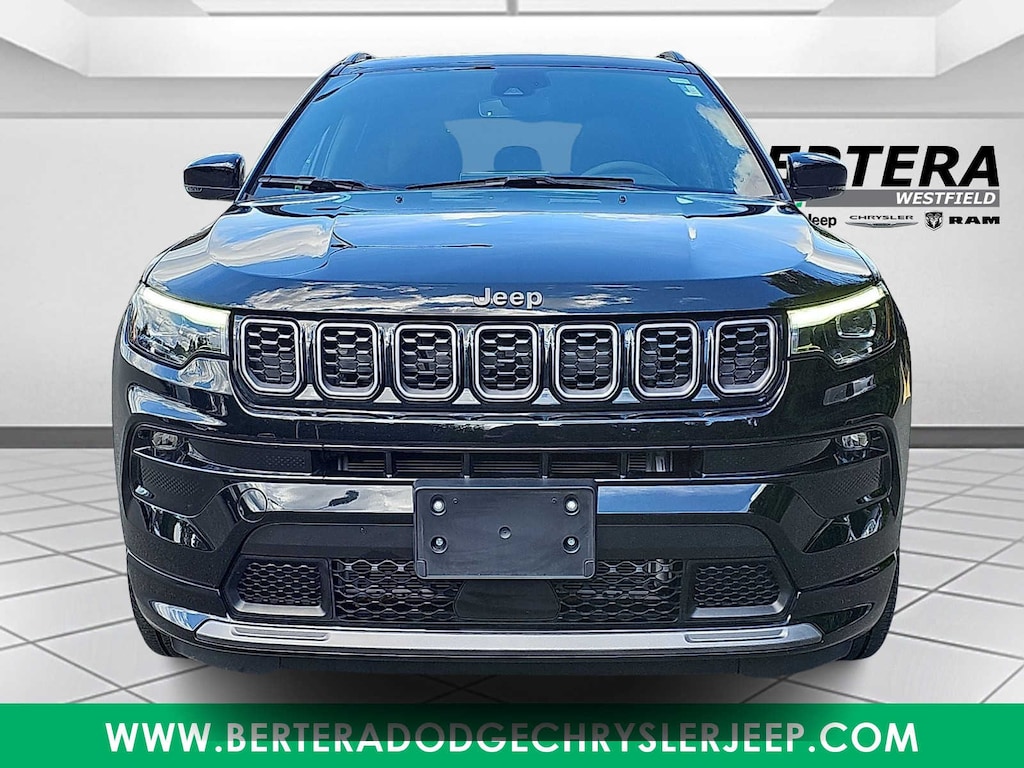 Used 2025 Jeep Compass Limited SUV