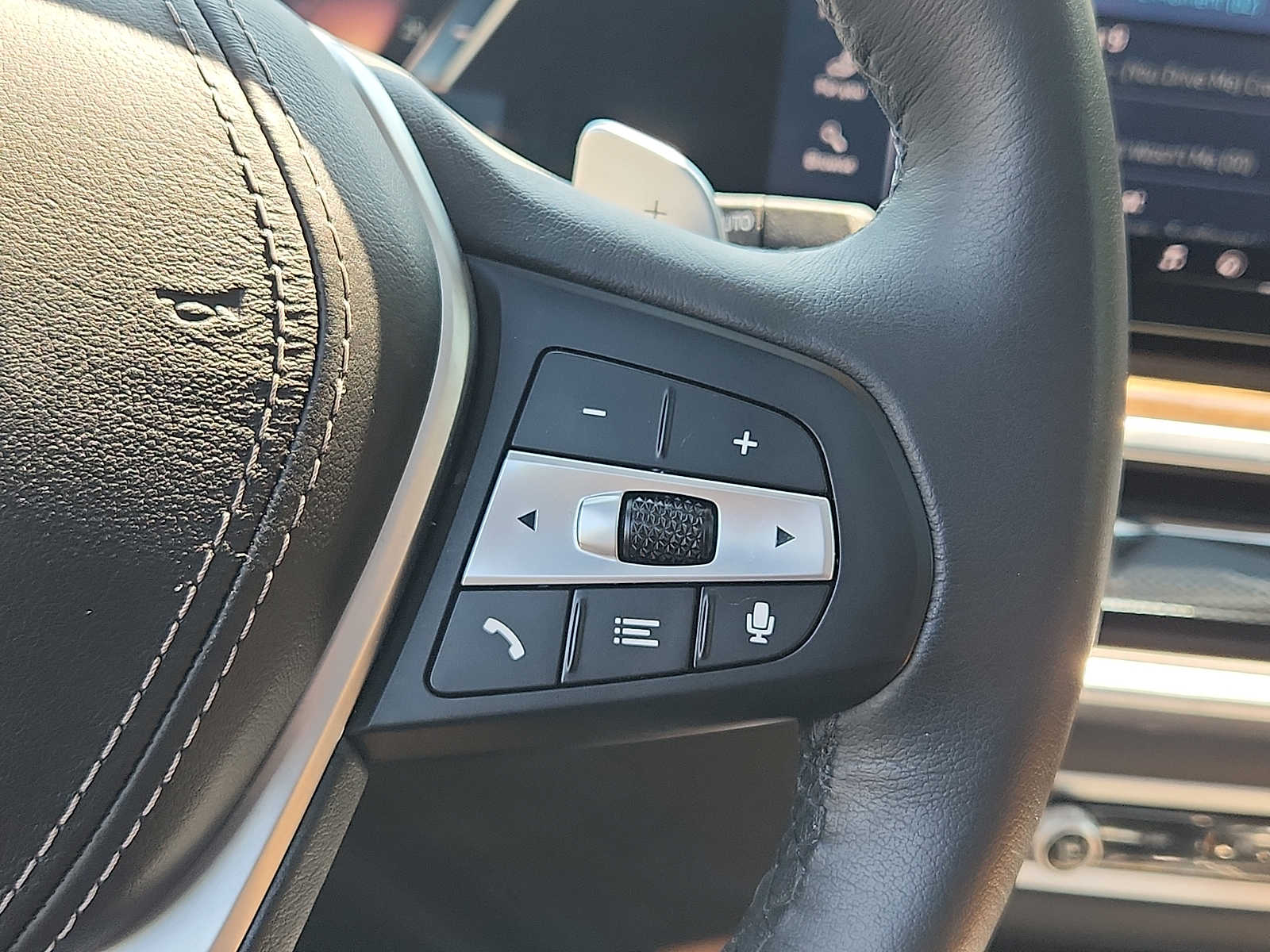2026 BMW X5 40i - Photo 21
