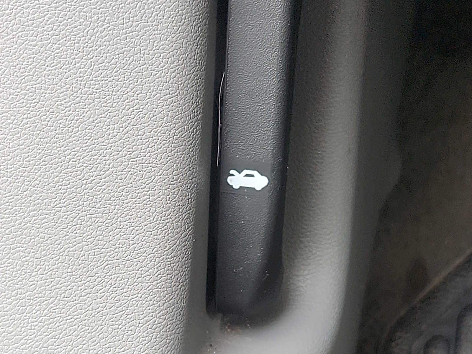 2024 Hyundai Elantra SEL - Photo 25
