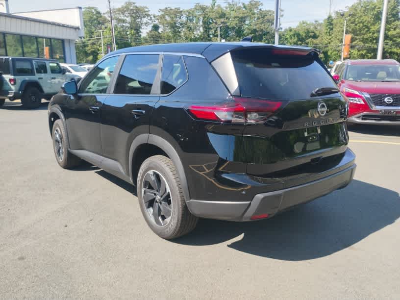 2025 Nissan Rogue SV - Photo 5