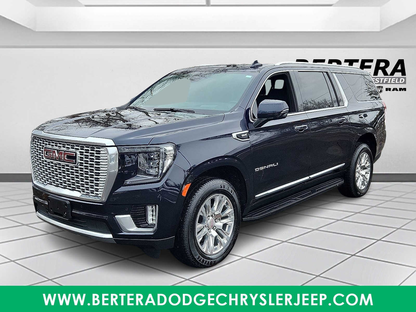 2024 Gmc Yukon XL Denali photo 3