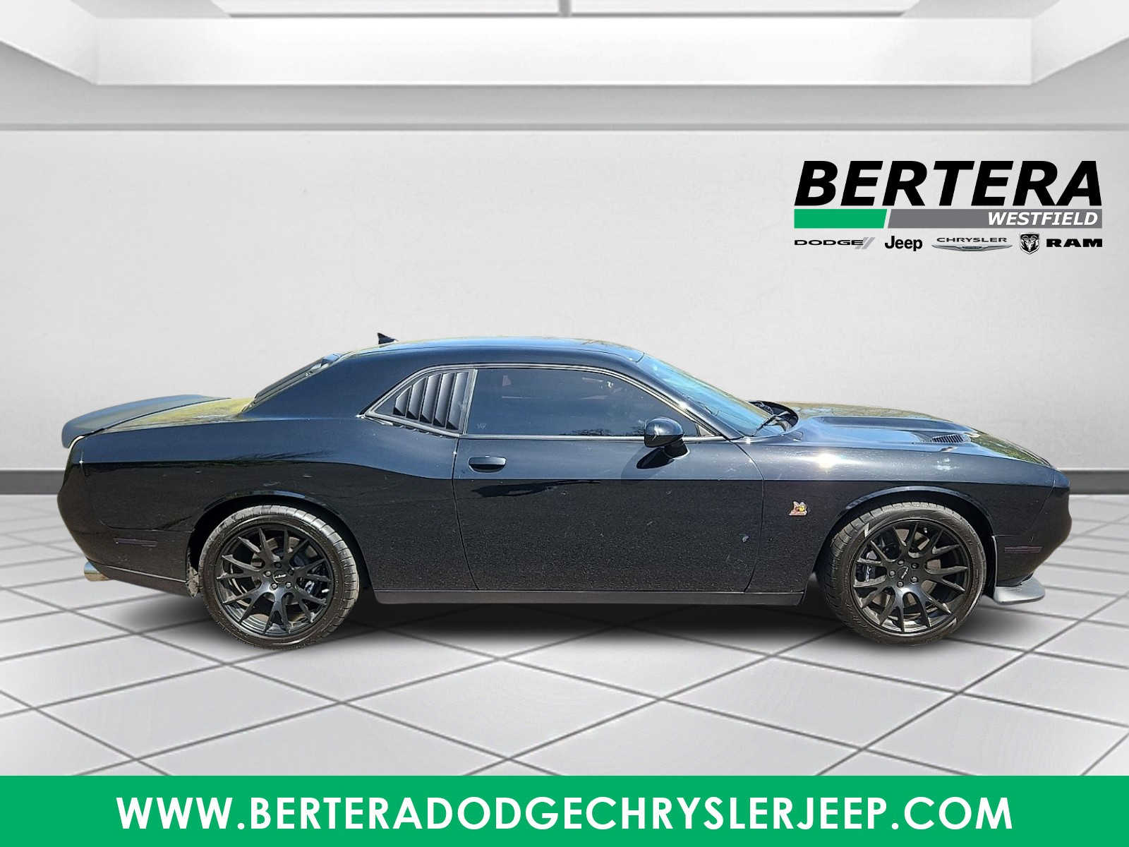 2021 Dodge Challenger R/T - Photo 7
