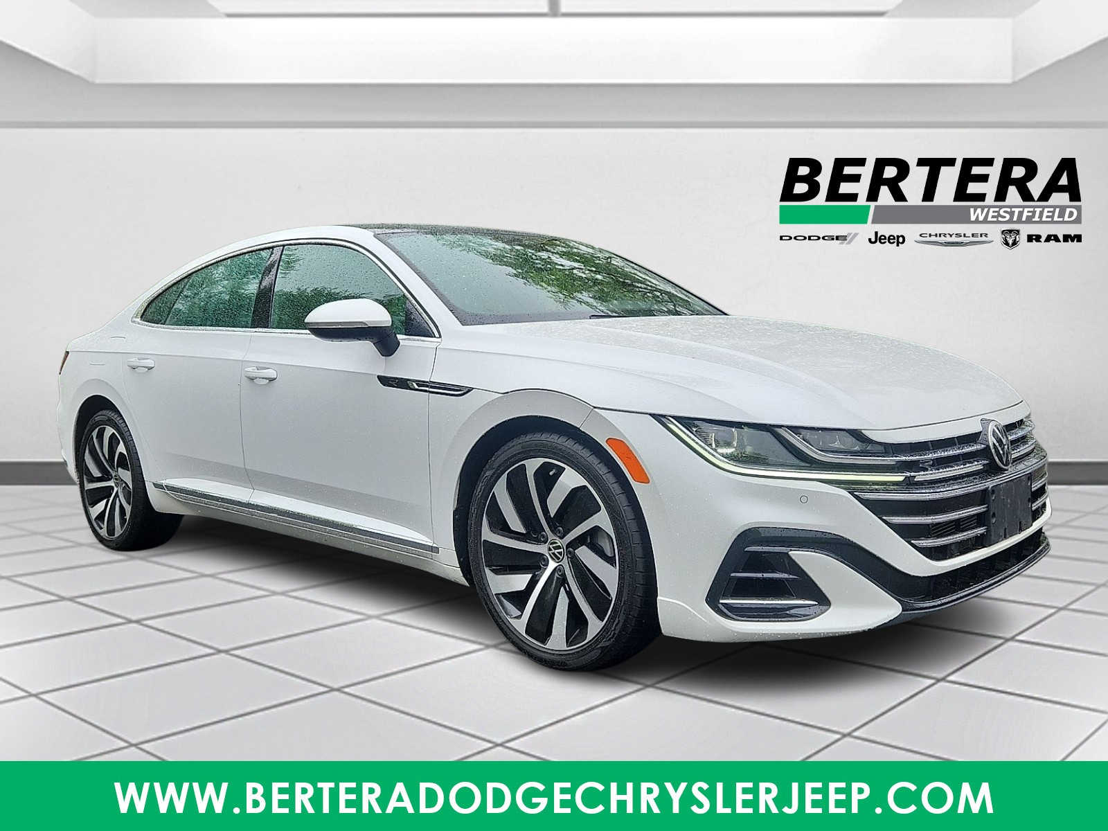 2021 Volkswagen Arteon SEL R-Line with 4Motion's photo
