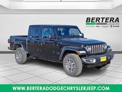 2025 Jeep Gladiator SPORT S 4X4 Pickup
