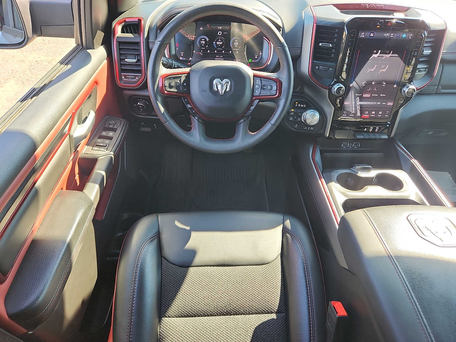 2025 RAM Ram 1500 Pickup Rebel - Photo 11