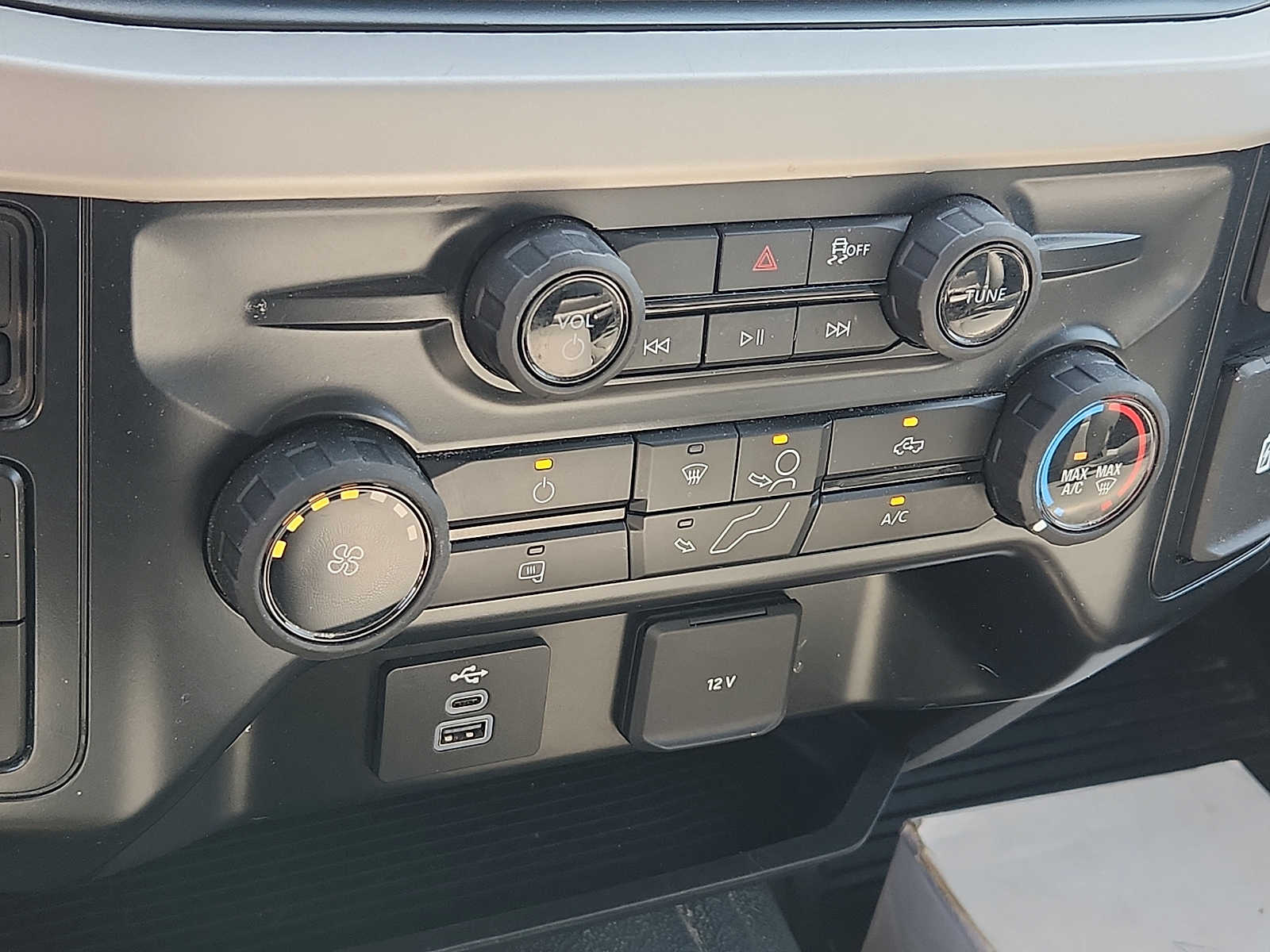 2026 Ford F-250 Super Duty XL - Photo 15