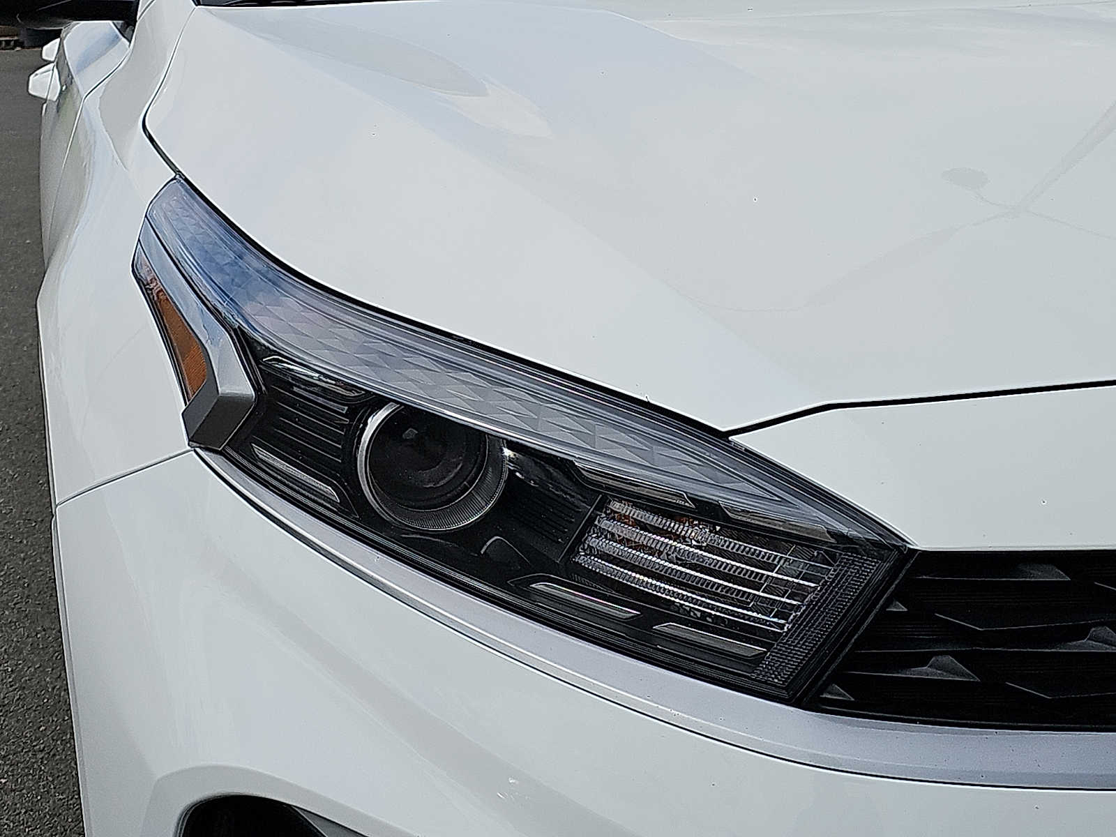 2024 Kia Forte LXS - Photo 9
