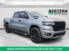 2025 Ram 1500 TRADESMAN CREW CAB 4X4 5'7 BOX Pickup