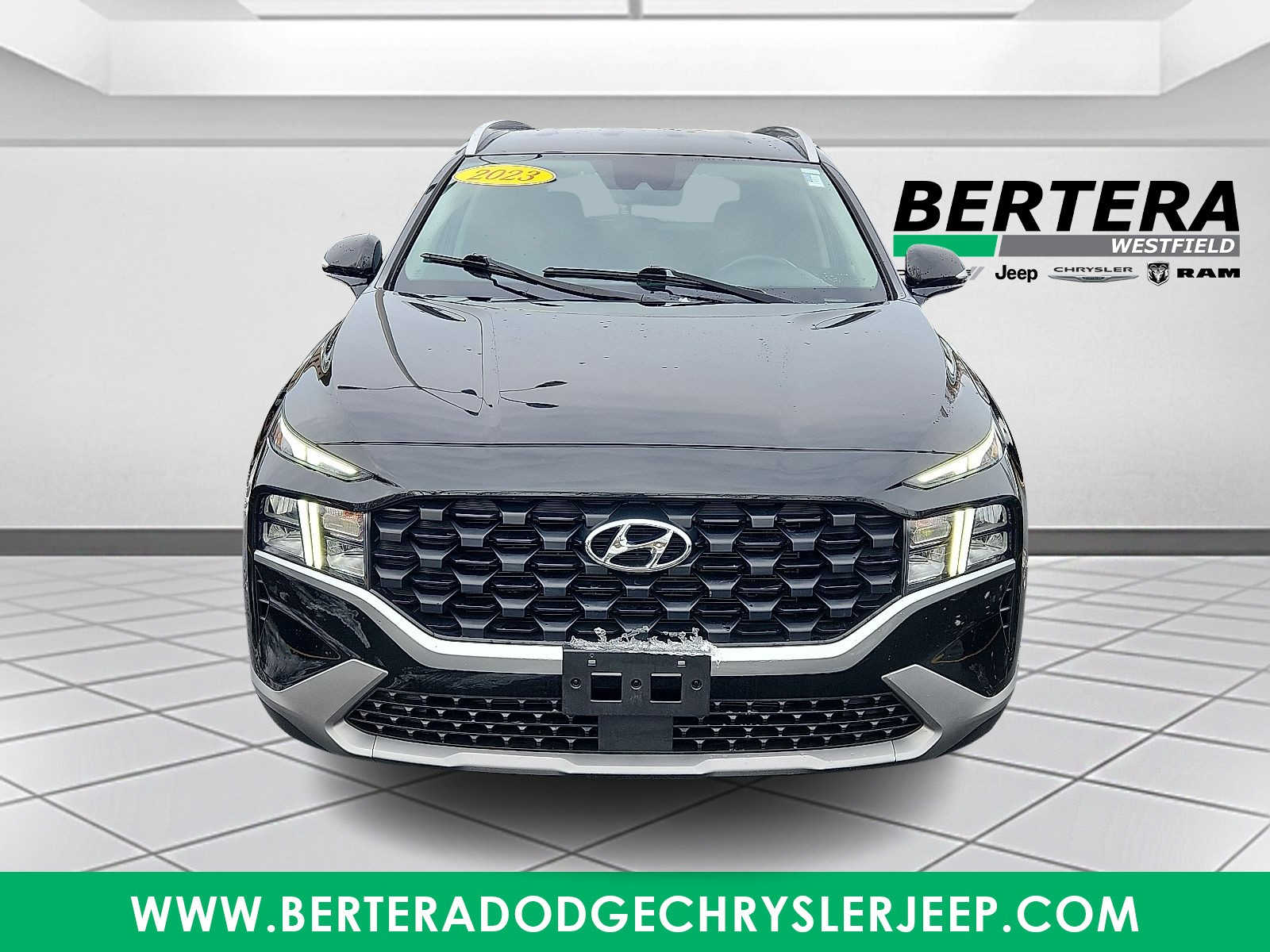 Used 2023 Hyundai Santa Fe SEL with VIN 5NMS2DAJXPH547885 for sale in Westfield, MA