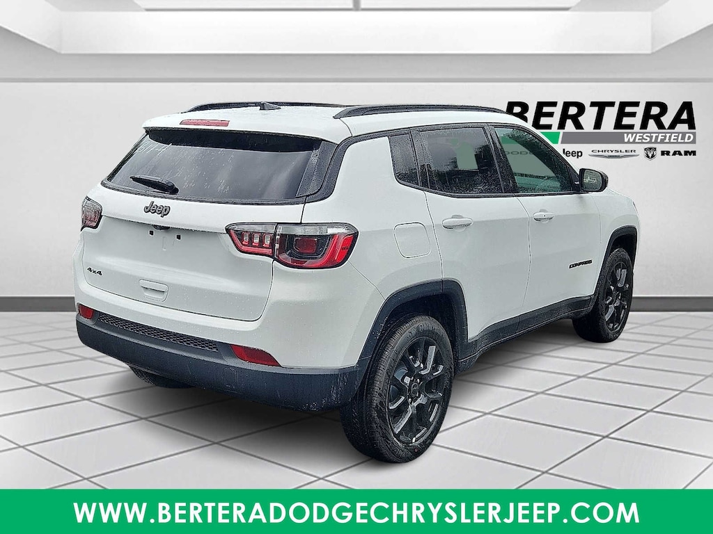 New 2025 Jeep Compass LATITUDE 4X4 Sport Utility