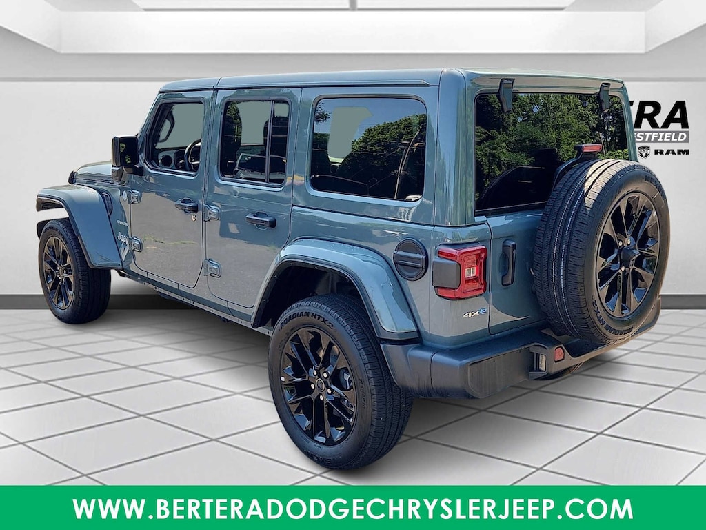 Used 2024 Jeep Wrangler 4xe Sahara SUV