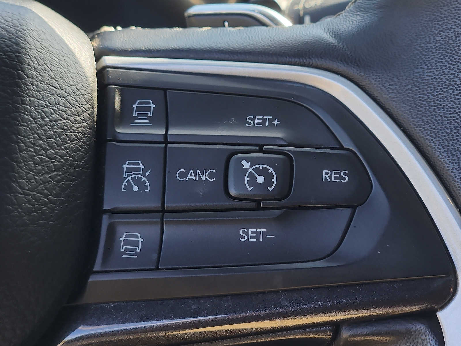 2022 Jeep Grand Cherokee Altitude - Photo 22