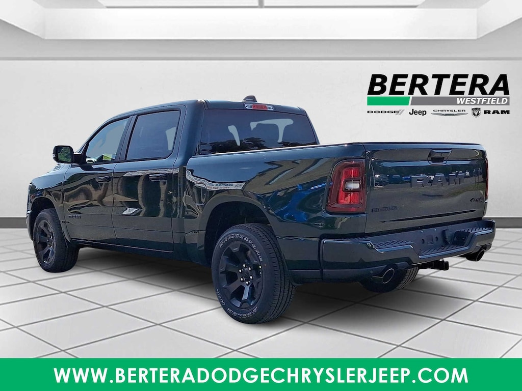 New 2026 Ram 1500 BIG HORN CREW CAB 4X4 5'7 BOX Pickup