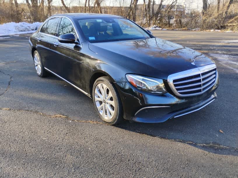 2018 Mercedes-Benz E-Class E300's photo