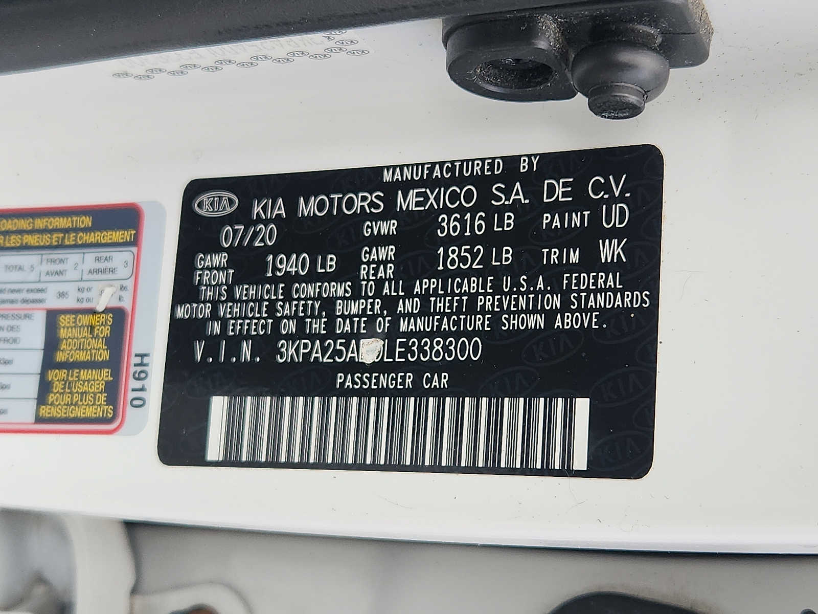 2020 Kia Rio 5-Door S - Photo 26