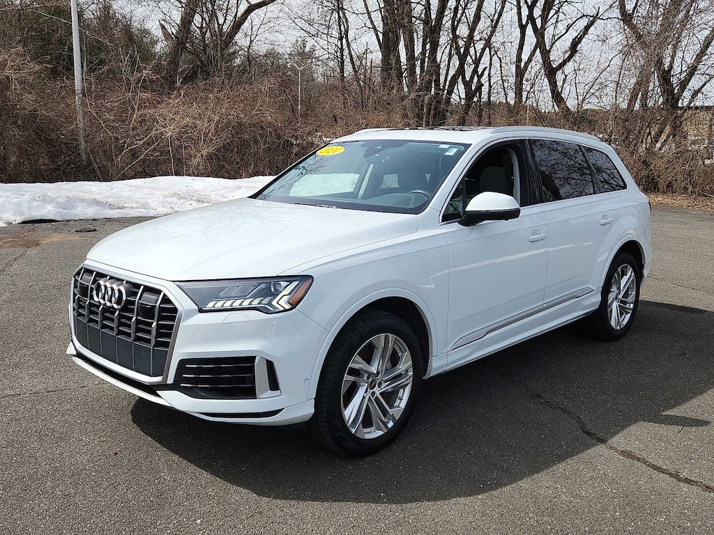 Used 2024 Audi Q7 Premium Plus SUV
