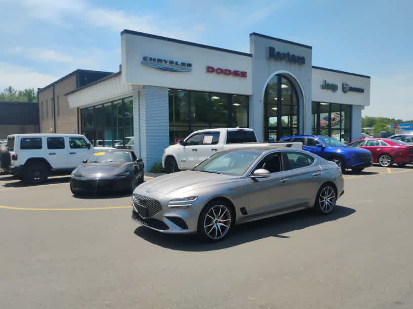 2025 Genesis G70 2.5T Standard's photo