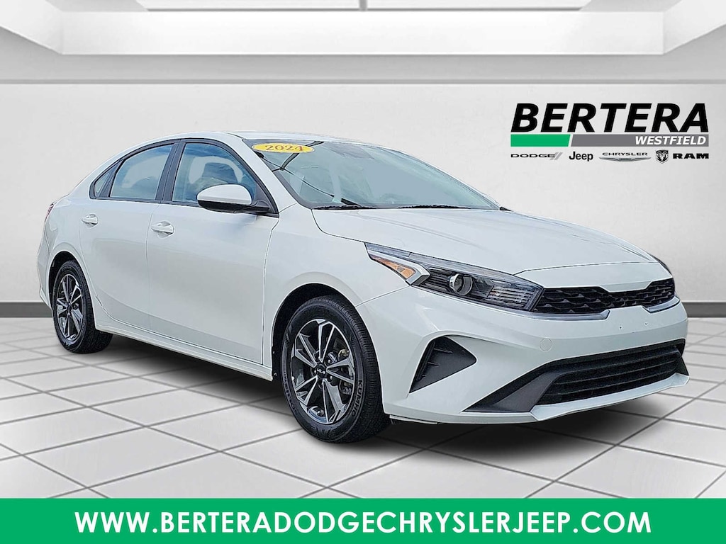Used 2024 Kia Forte LXS Sedan