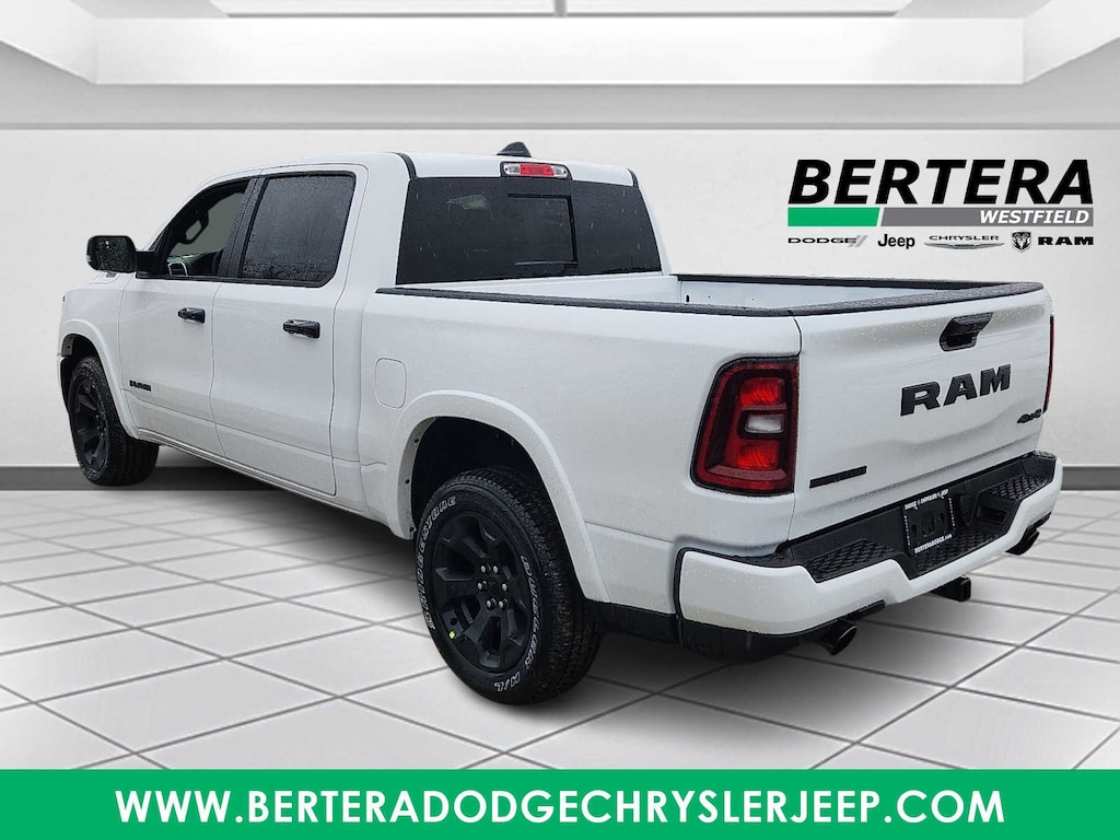 New 2026 Ram 1500 BIG HORN CREW CAB 4X4 5'7 BOX Pickup