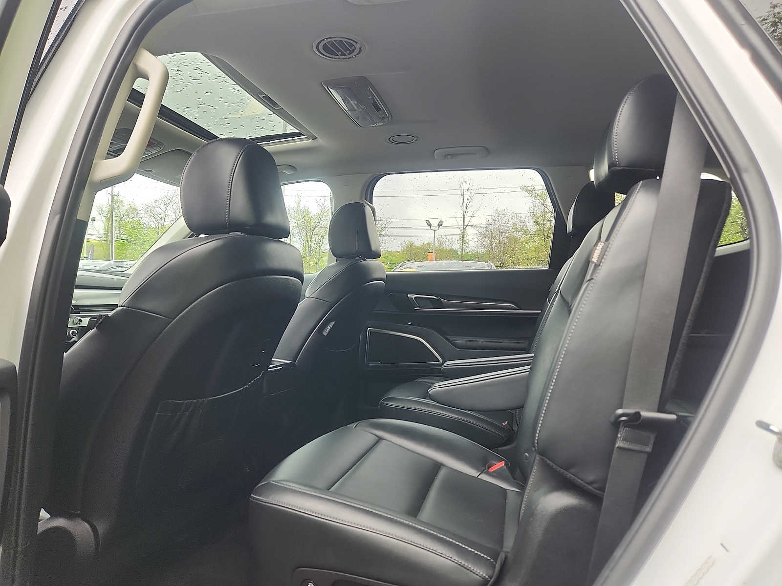 2025 Kia Telluride S - Photo 10