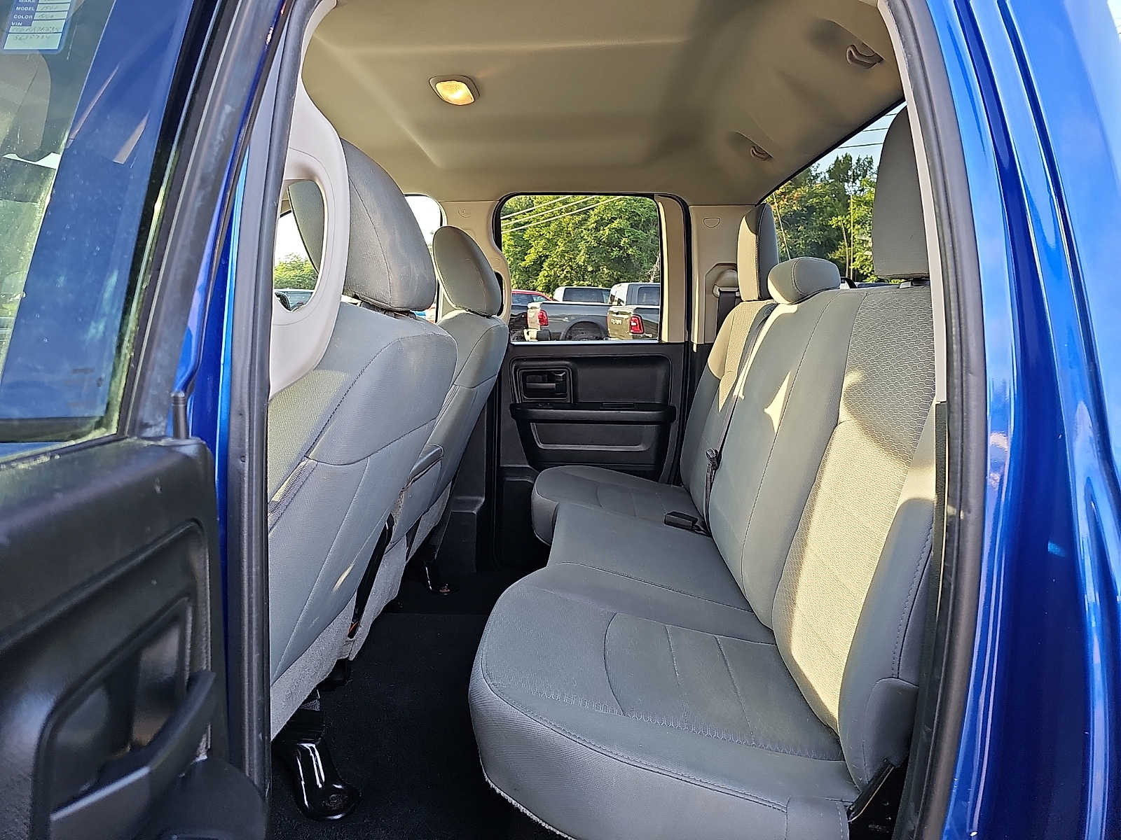 2019 RAM Ram 1500 Classic Express - Photo 10