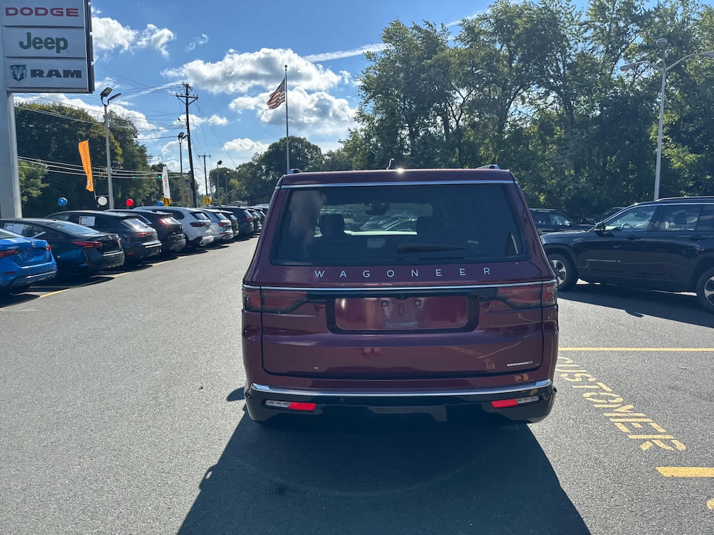 Used 2024 Jeep Wagoneer Series III SUV
