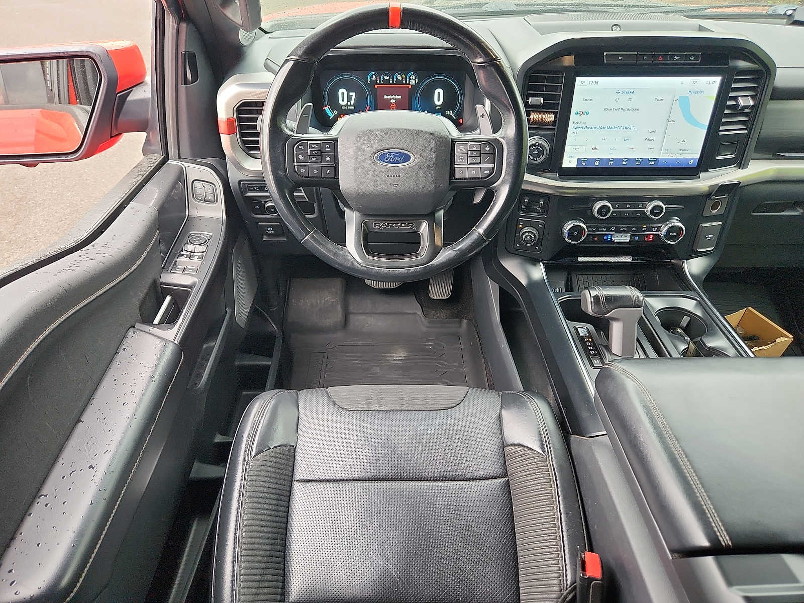 2023 Ford F-150 Raptor - Photo 11