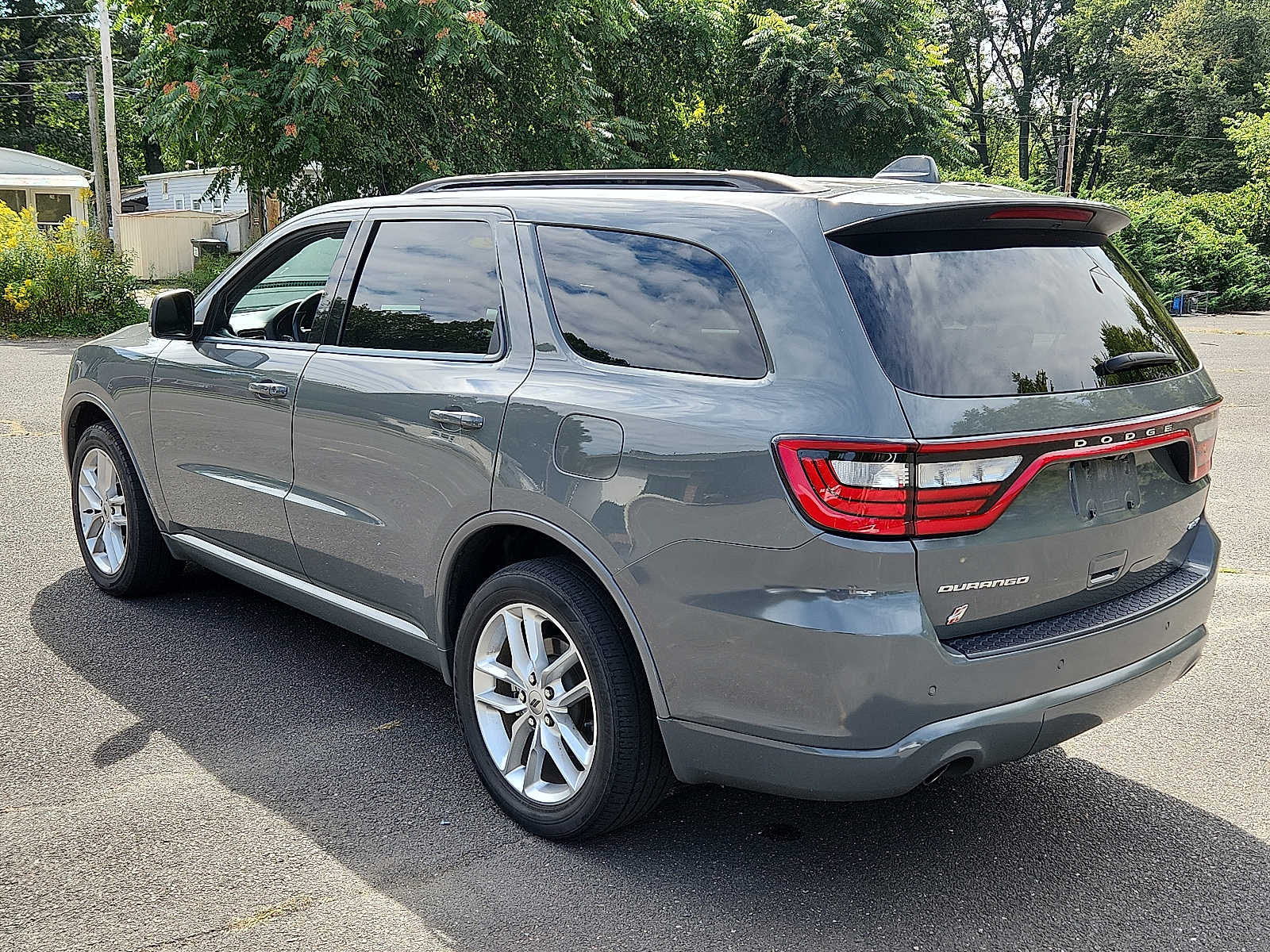 2022 Dodge Durango GT Plus photo 3
